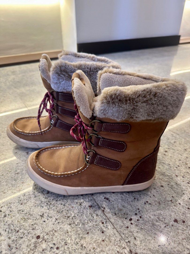 Roxy rainier clearance snow boots