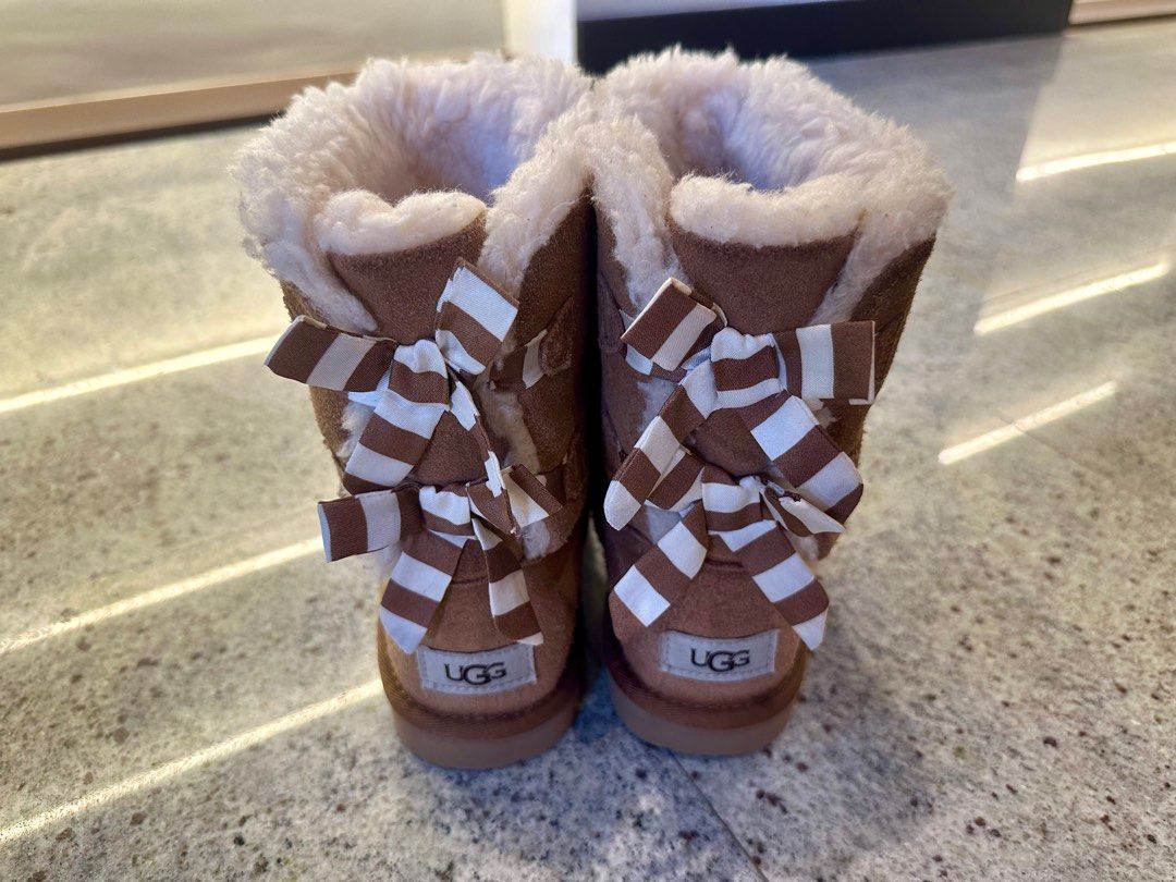 Ladies Ugg boots 4 US 3 UK 36 EU Women s Fashion Footwear
