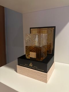 (Category: ) located in . Submitted by intersfragrances (Listing ID 1281948630, Image 1). Description: .