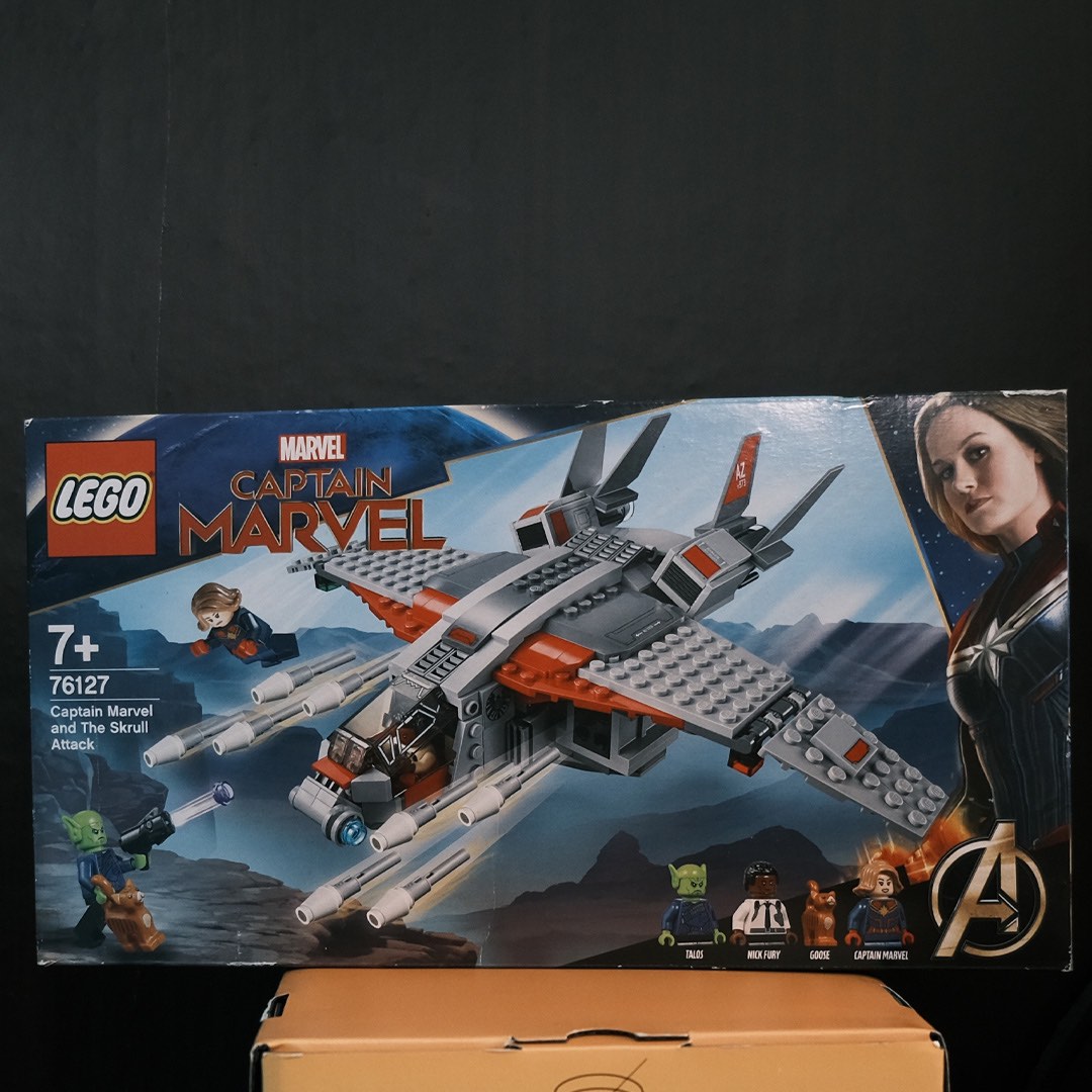 LEGO 76127 Captain Marvel and The Skrull Attack Retired Product