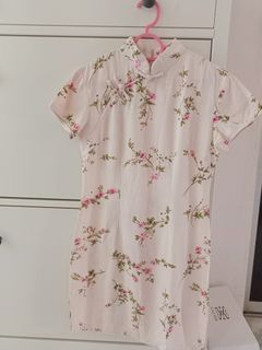 (Category: ) located in . Submitted by 2020_closet (Listing ID 1281860172, Image 1). Description: .