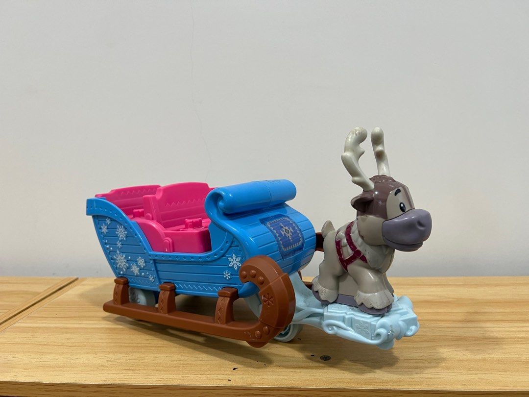 Sven and sleigh best sale toy