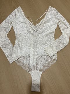 (Category: ) located in . Submitted by zoe_wardrobe (Listing ID 1281919634, Image 1). Description: .
