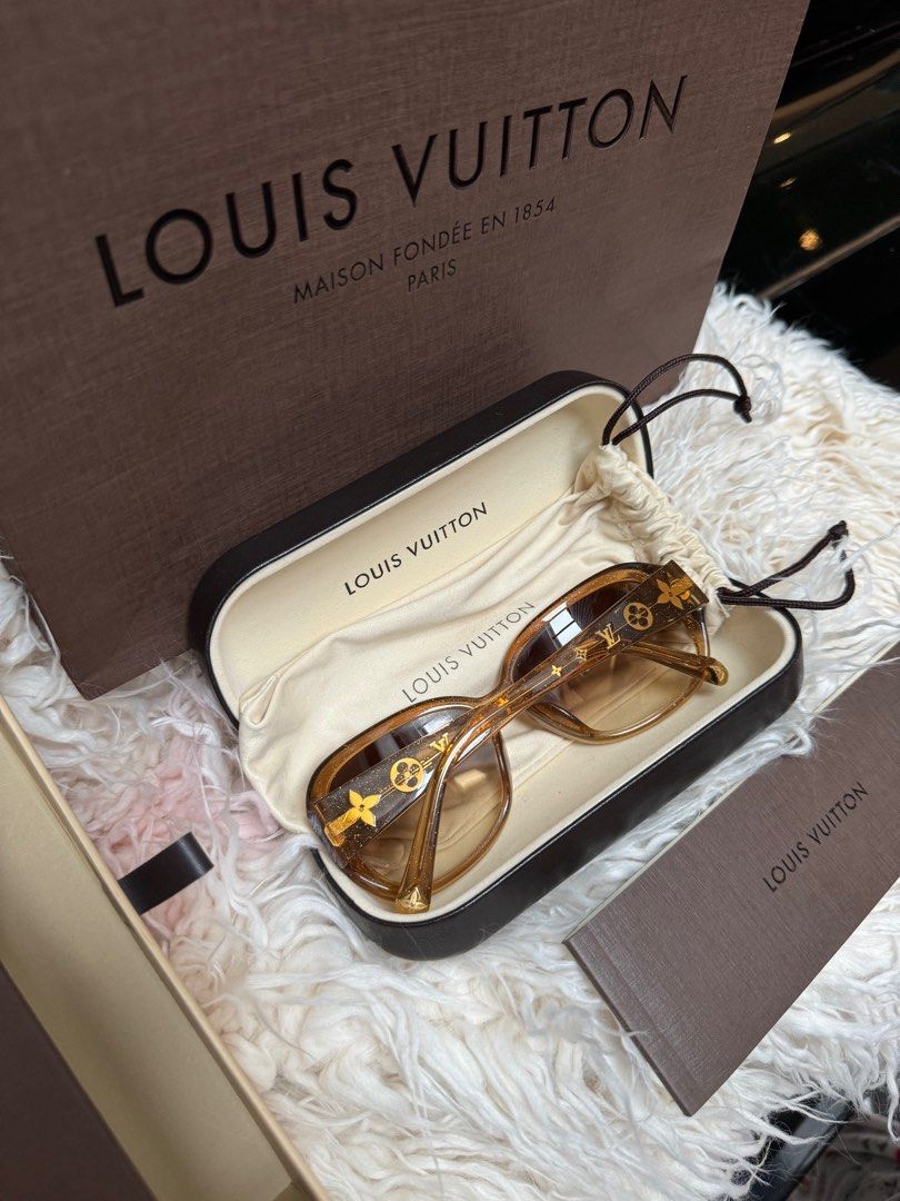 Authentic louis top vuitton sunglasses