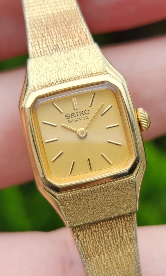 March 1983 SEIKO 5420-5010 cal. 5420A ladies watch in full working  condition, jalan elok dan setting elok, Beauty & Personal Care, Hands &  Nails on Carousell