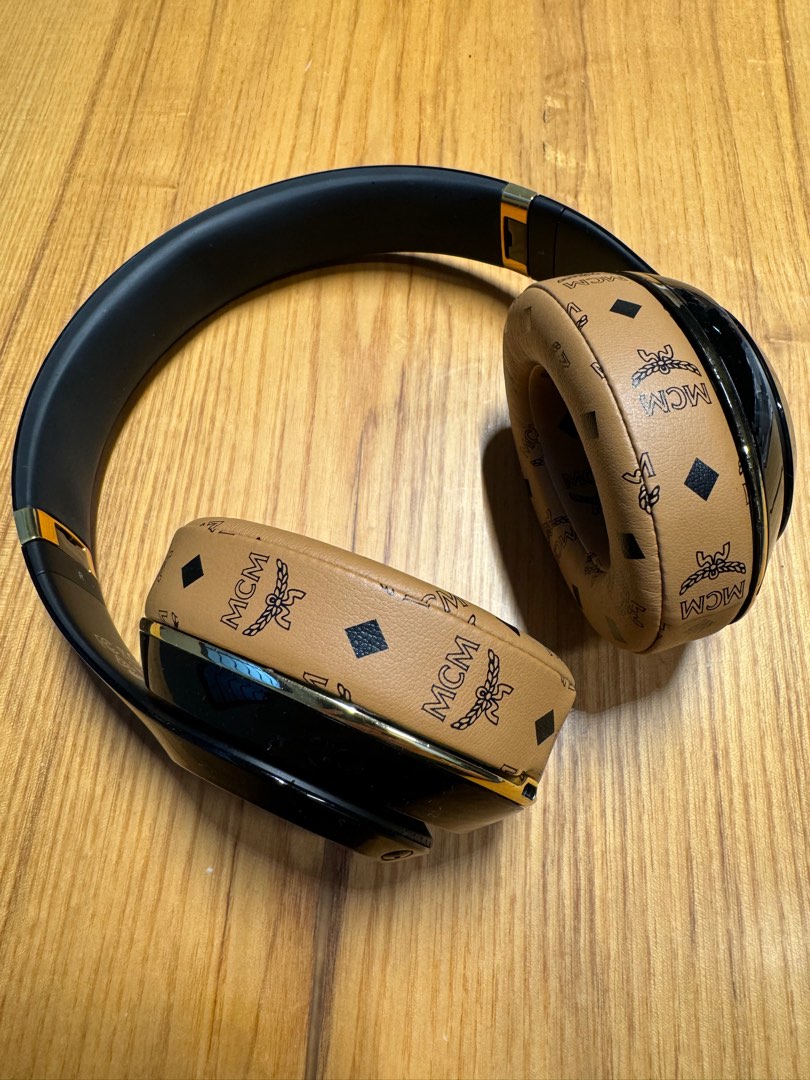 MCM Wireless Beat Studio Headphones Audio Headphones Headsets