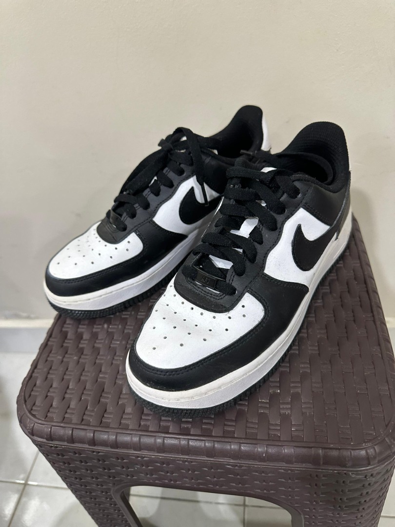 Nike air force low by you sales