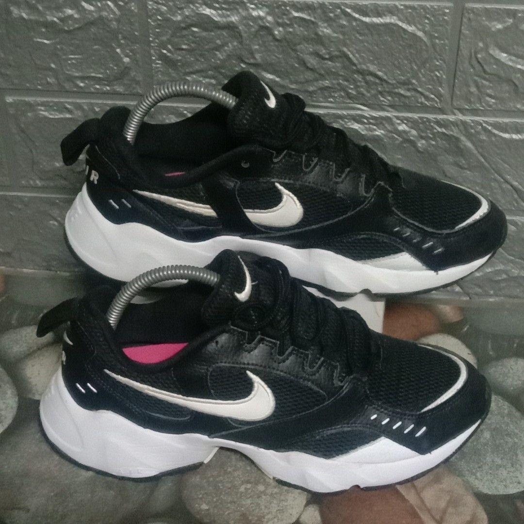 NIKE AIR HEIGHT 6.5uk 40.5eur Women s Fashion Footwear