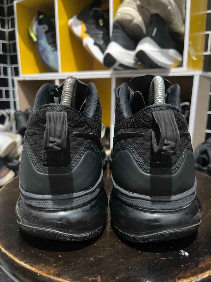 Nike air store max tr180 black