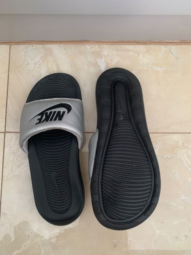 Nike slides shop under $10