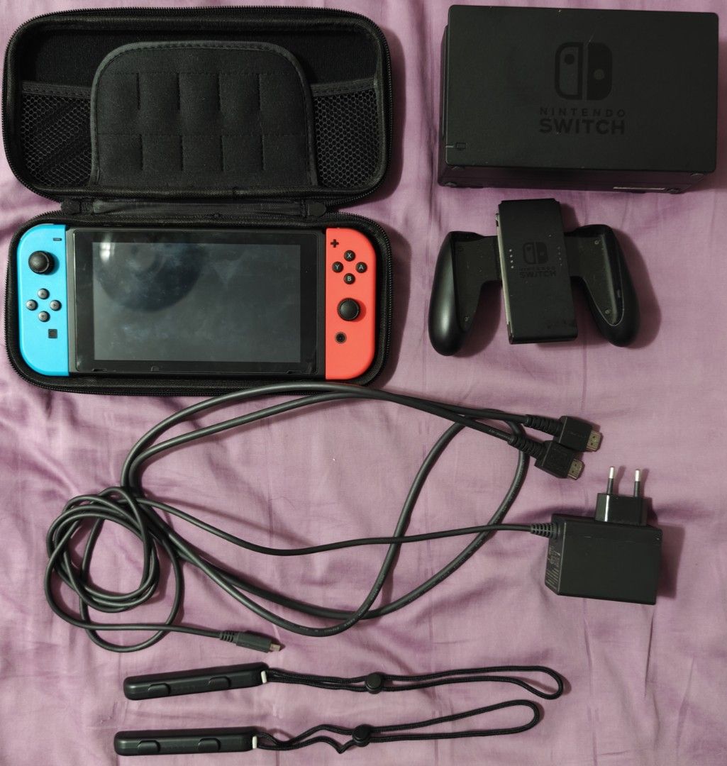 Nintendo switch cheap v2 second hand