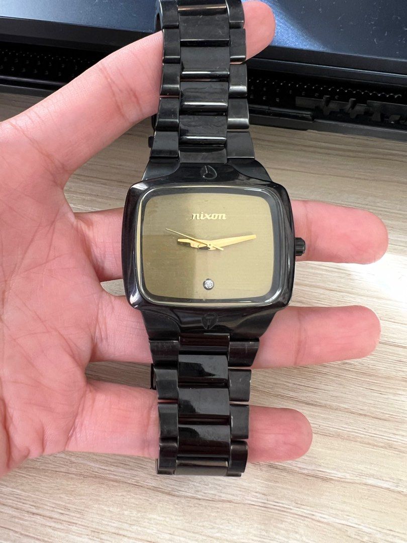 Nixon yes it's real the player best sale