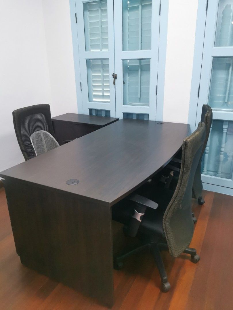 Office table chair shop set olx