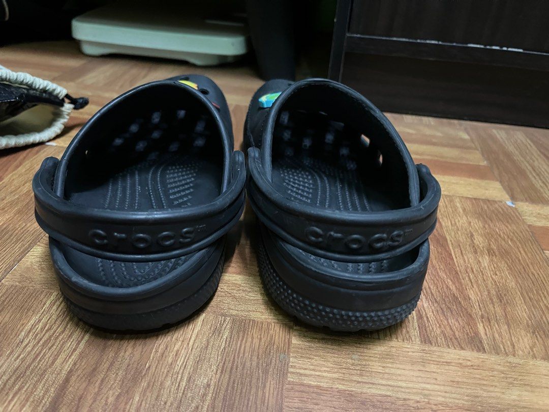Original Crocs Clogs Black Size 37-38 (Category: Slippers and slides) located in Manila. Submitted by declutteringtee (Listing ID 1281930453, Image 2). Description: Pm me! .