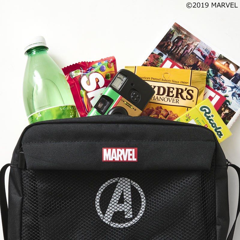 Original Japan Magazine Marvel Avengers Crossbody Sling Bag Pouch Set