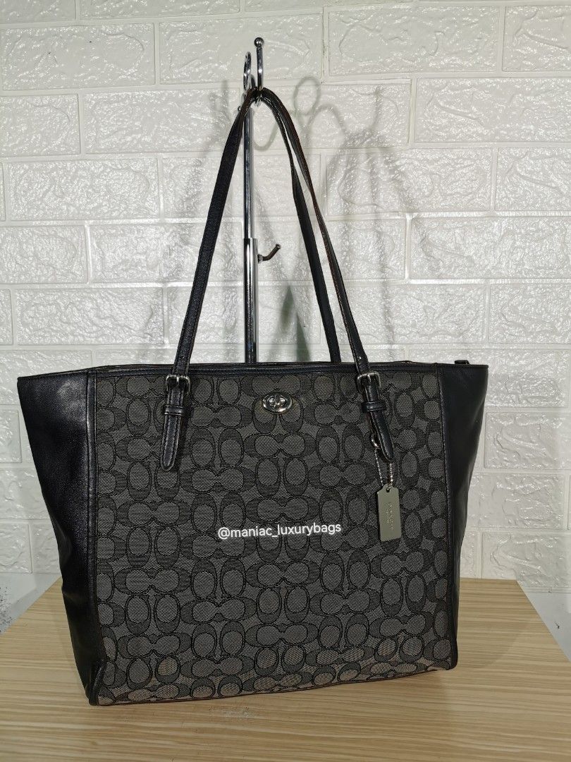 Turnlock tote in signature jacquard on sale