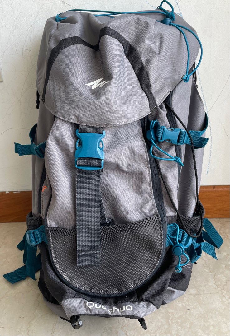 Mochila quechua 50 deals litros decathlon