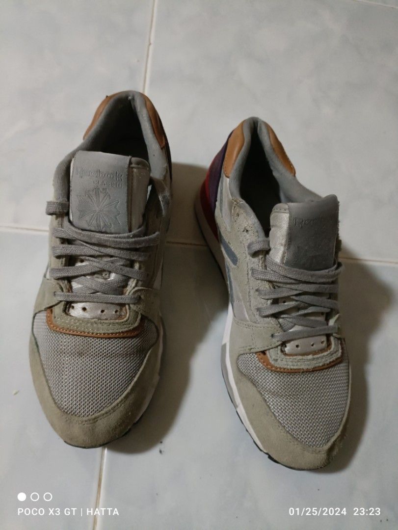 Reebok classic running shoes