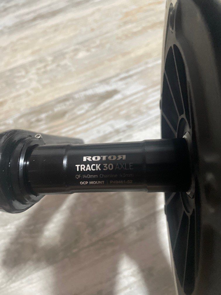 Rotor Aldhu Carbon crankset with Shimano Olympic zen chainring 52t