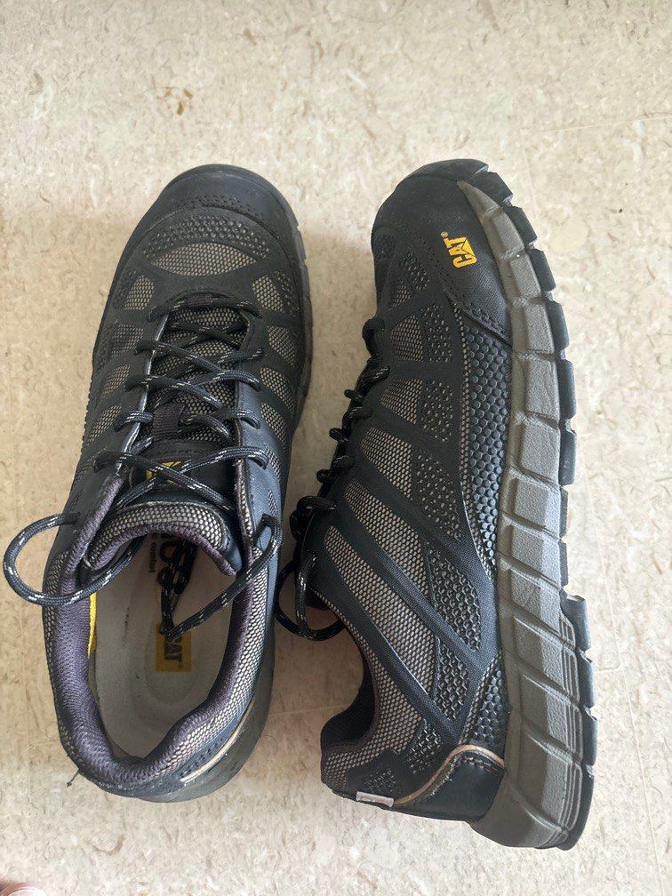Safety shoes CAT Men s Fashion Footwear Boots on Carousell