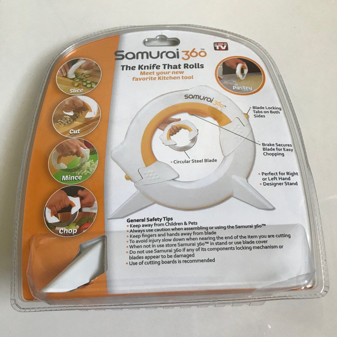 Samurai 360 circular knife (Category: Other Kitchenware & Tableware) located in Bulacan. Submitted by kallyseconds (Listing ID 1281965590, Image 3). Description: Samurai 360 (knife) Circular steel blade Blade rotates 360° Chop, slice, mince and more Comfort grip handle for easy use Original price: US$14.99 Brand new Original On hand No swap No return No meet-up No COD/COP For shipping only (shipping fee will be shouldered by the buyer).