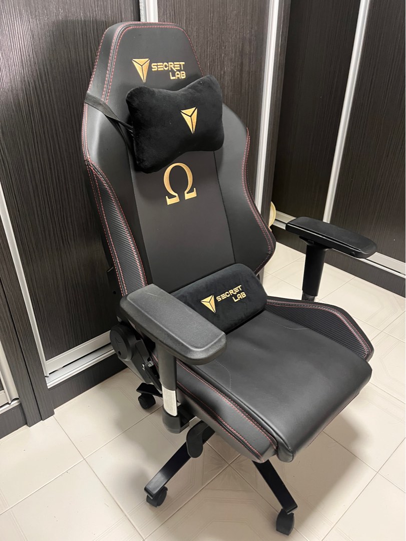 Refurbished secret sales lab chair