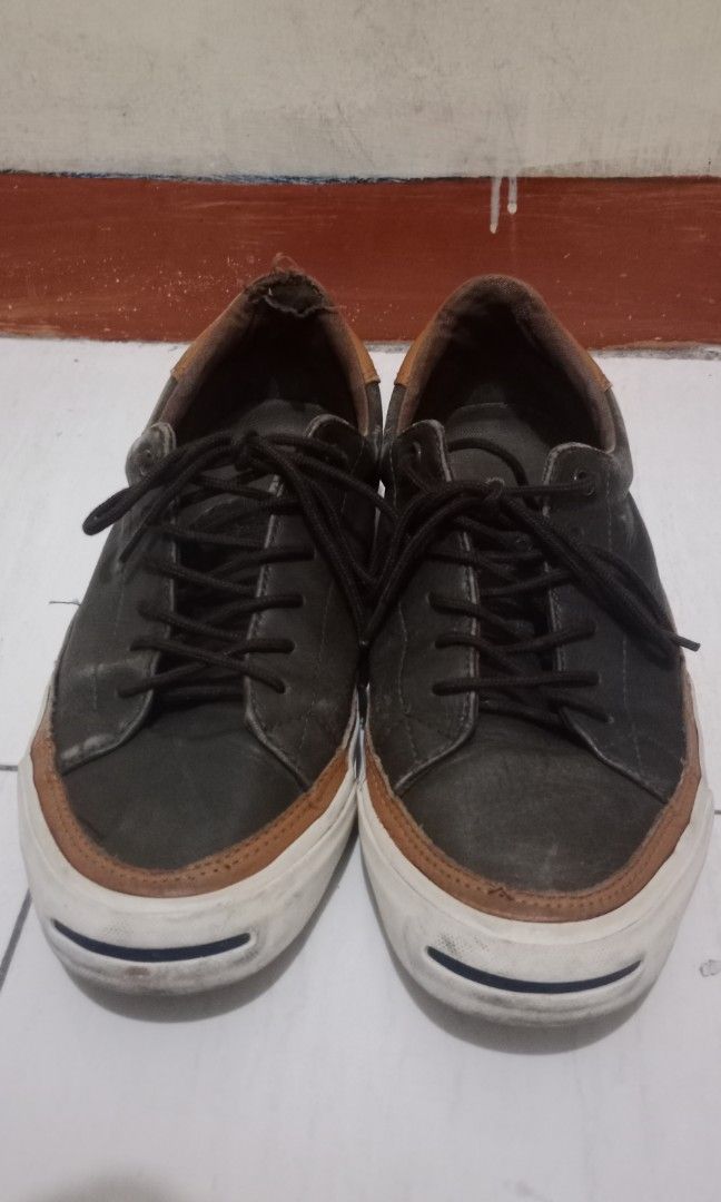 Sepatu Converse Kulit Coklat Fesyen Pria Sepatu Sneakers Di Carousell