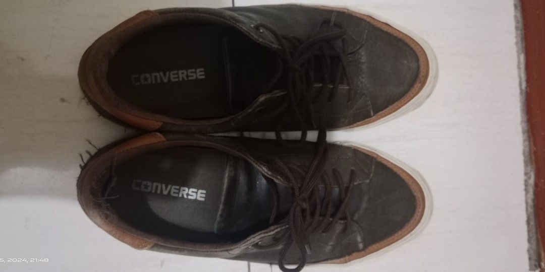 Sepatu Converse Kulit Coklat Fesyen Pria Sepatu Sneakers Di Carousell