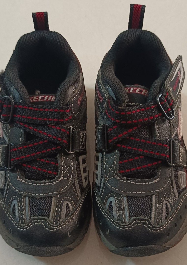 Skechers 33 hotsell