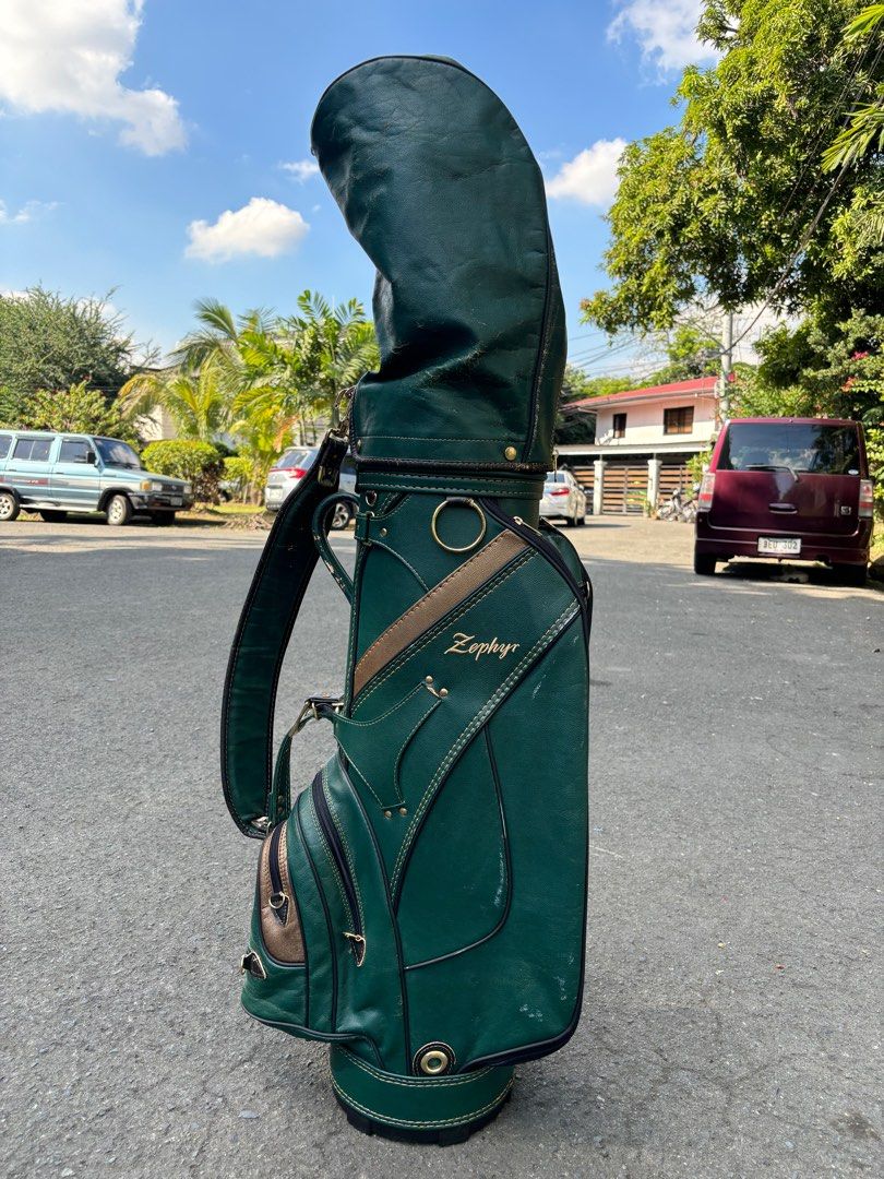 Spalding Golf Set for Beginners (Complete) (Category: Golf) located in Manila. Submitted by eclipse58 (Listing ID 1281833072, Image 2). Description: COMPLETE Spalding Golf Set ✅️ 5-9 Irons, Sand Wedge & Pitching Wedge ✅️ Ryobi Driver, 3 & 4 Woods ✅️ Putter & Mizuno Zephyr Golf Bag ✅️ Original Spalding Steel Shaft & Grips ✅️ Very good condition & NO ISSUES Selling Price: 6,000 Location: Quezon City.