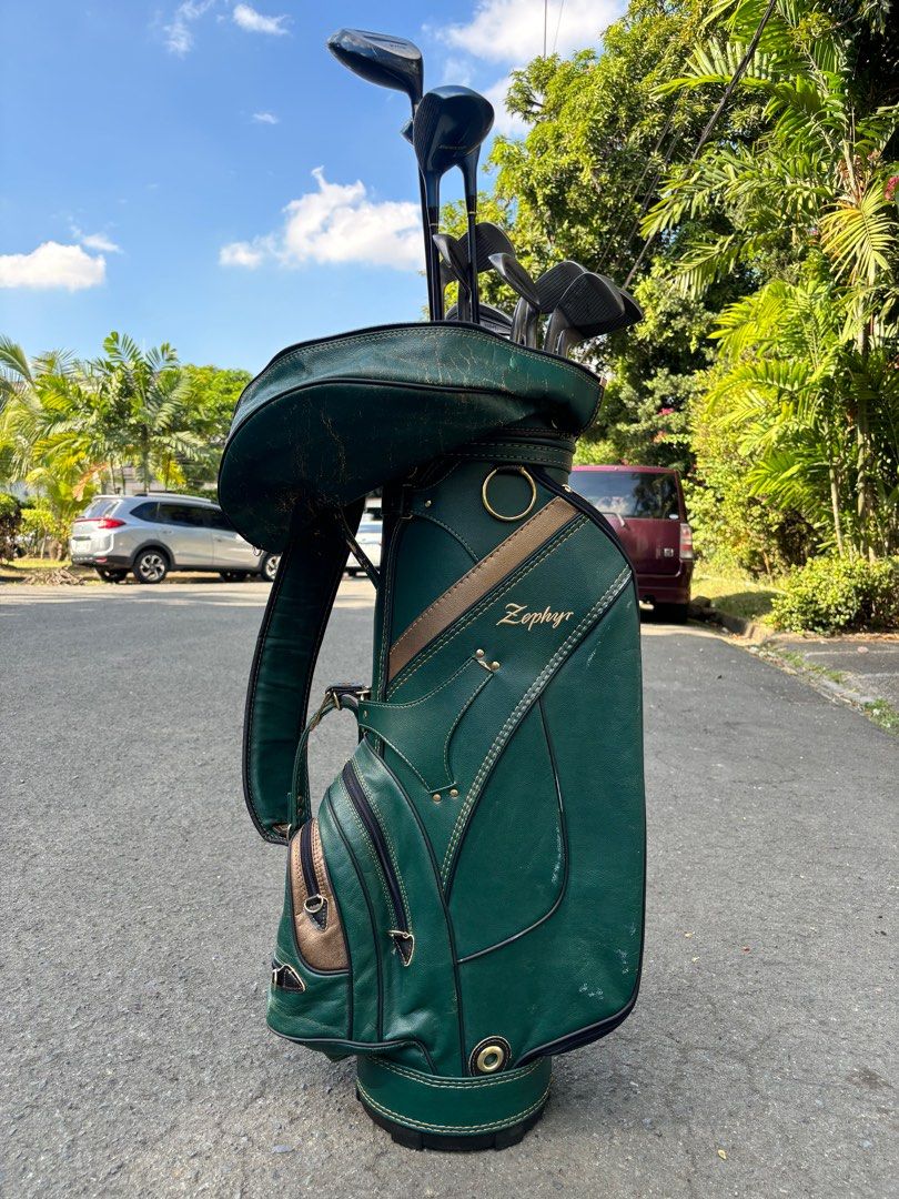 Spalding Golf Set for Beginners (Complete) (Category: Golf) located in Manila. Submitted by eclipse58 (Listing ID 1281833072, Image 3). Description: COMPLETE Spalding Golf Set ✅️ 5-9 Irons, Sand Wedge & Pitching Wedge ✅️ Ryobi Driver, 3 & 4 Woods ✅️ Putter & Mizuno Zephyr Golf Bag ✅️ Original Spalding Steel Shaft & Grips ✅️ Very good condition & NO ISSUES Selling Price: 6,000 Location: Quezon City.