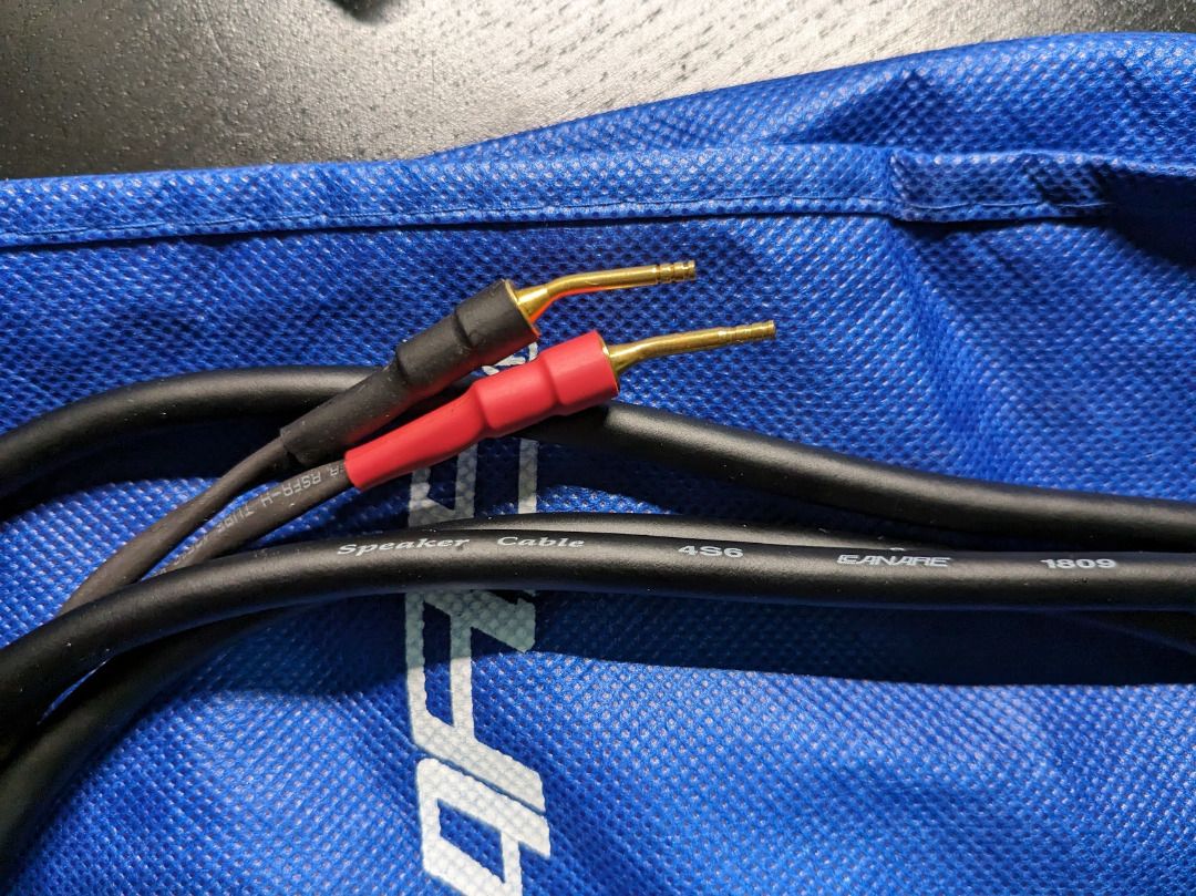 Speaker Cable Pair Canare 4S6 1905 2 meters Angled Pin