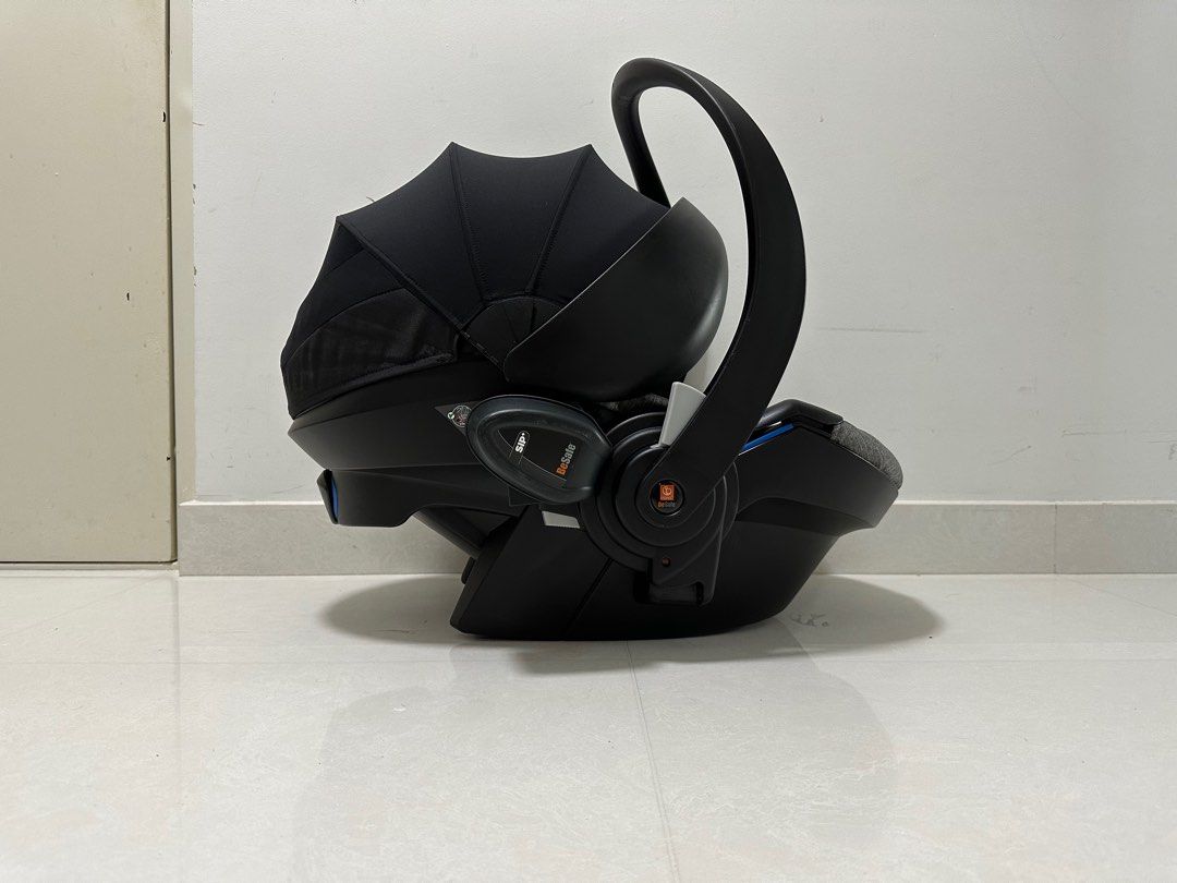 Stokke izi best sale go black melange