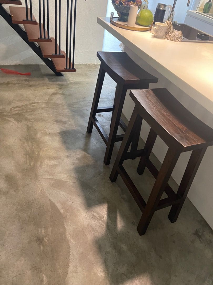 Tall stools online for sale