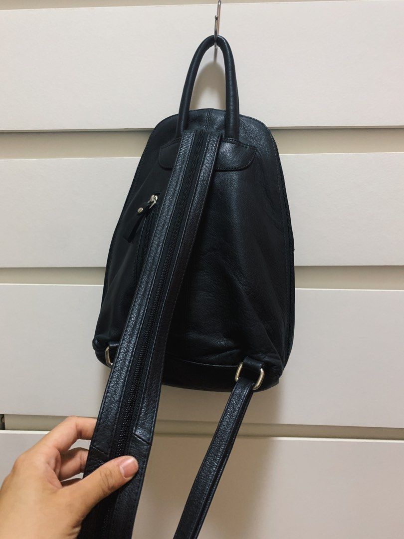 Taurus leather backpack online