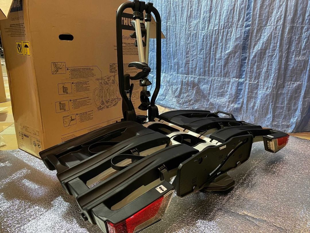 Thule 934 EasyFold XT 3, Car Parts & Accessories, Body Parts and  Accessories on Carousell
