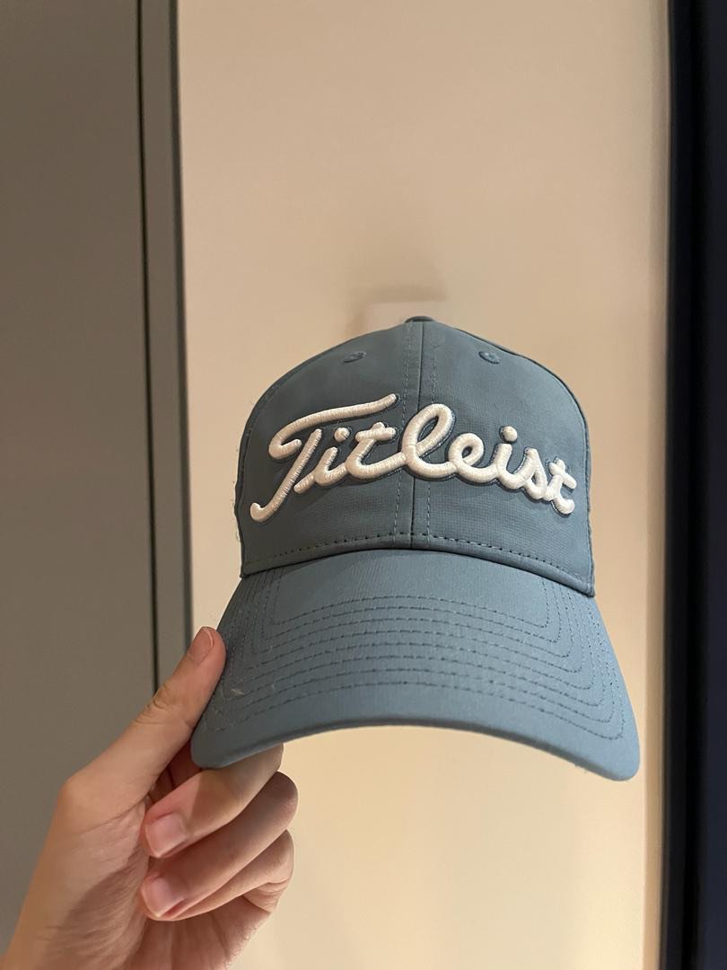 Titleist golf cap cheap