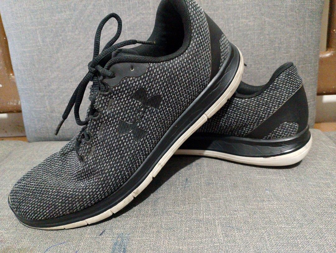 UNDER ARMOUR REMIX SIZE 42.5 27CM Men s Fashion Footwear
