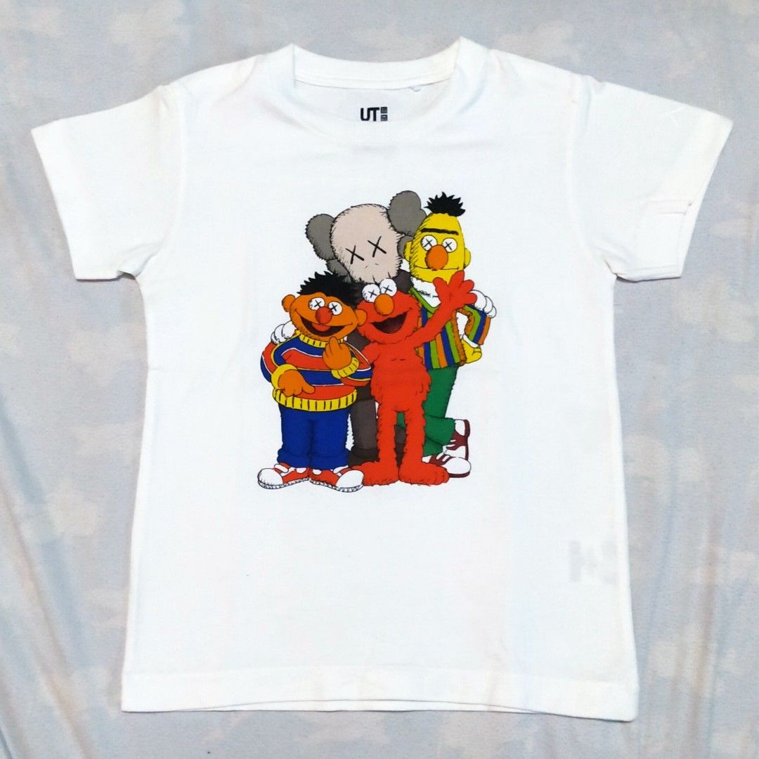 Kaws sesame street shop shirt