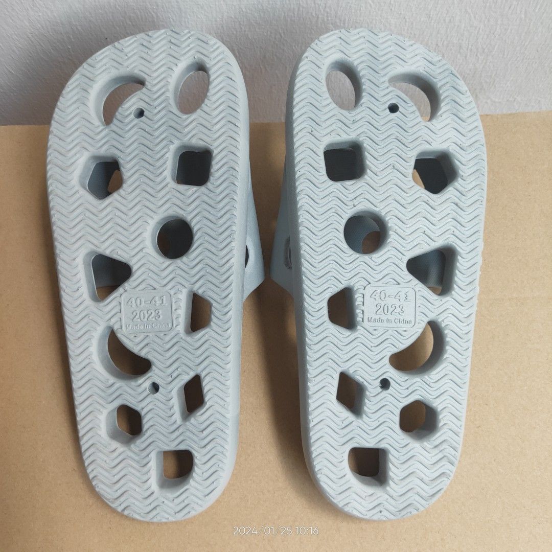Unisex Anti slip Bathroom Slippers Feet Length 24 24.5cm Men s