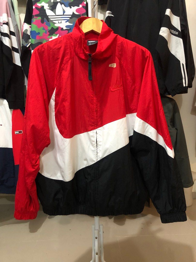 windbreaker nike big swoosh three tone cakep