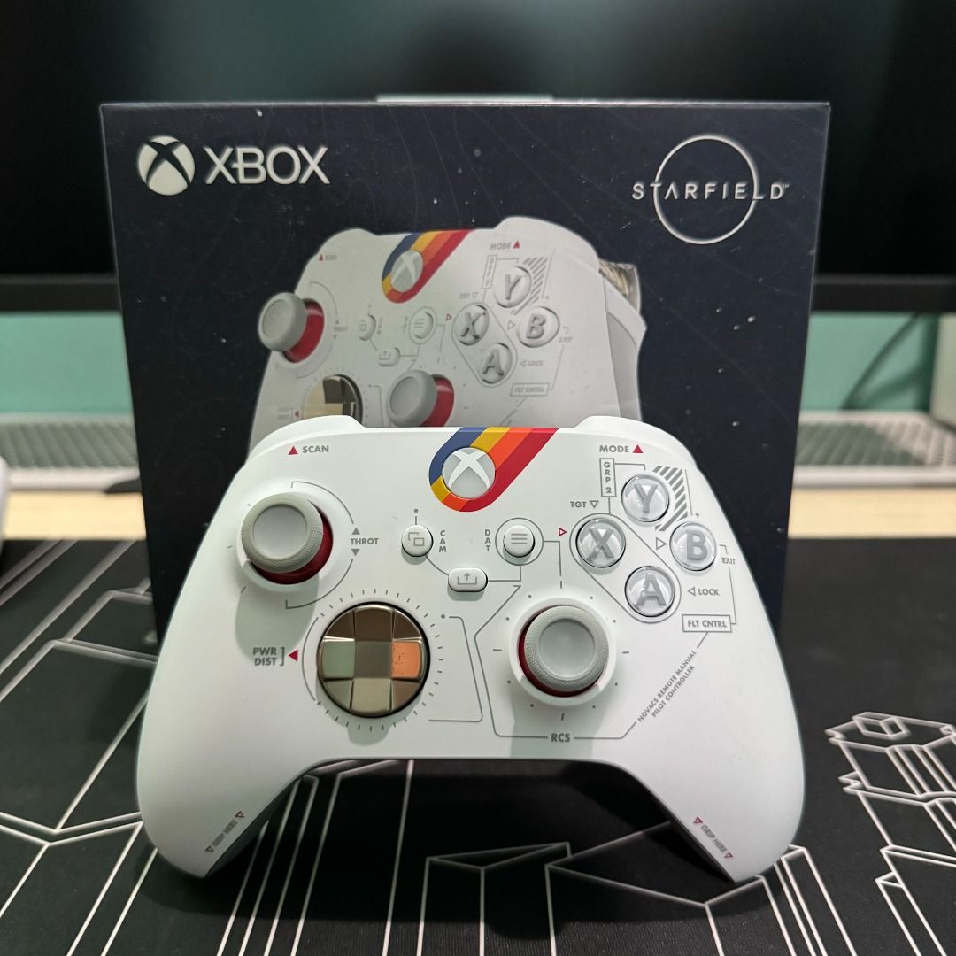 Xbox Wireless Controller – Starfield Limited Edition