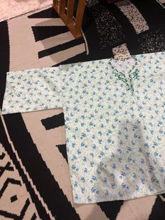 (Category: ) located in . Submitted by auntybee10 (Listing ID 1281835658, Image 1). Description: .