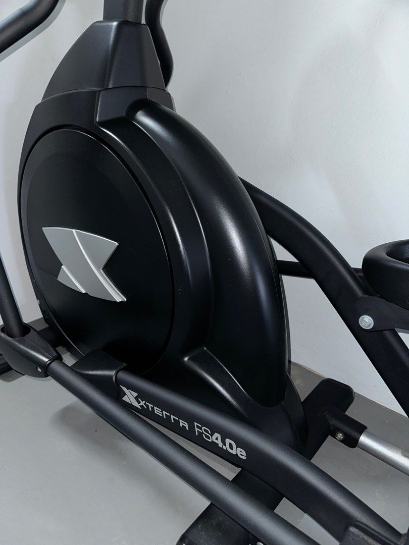 Xterra FS4.0E Elliptical Cross Trainer