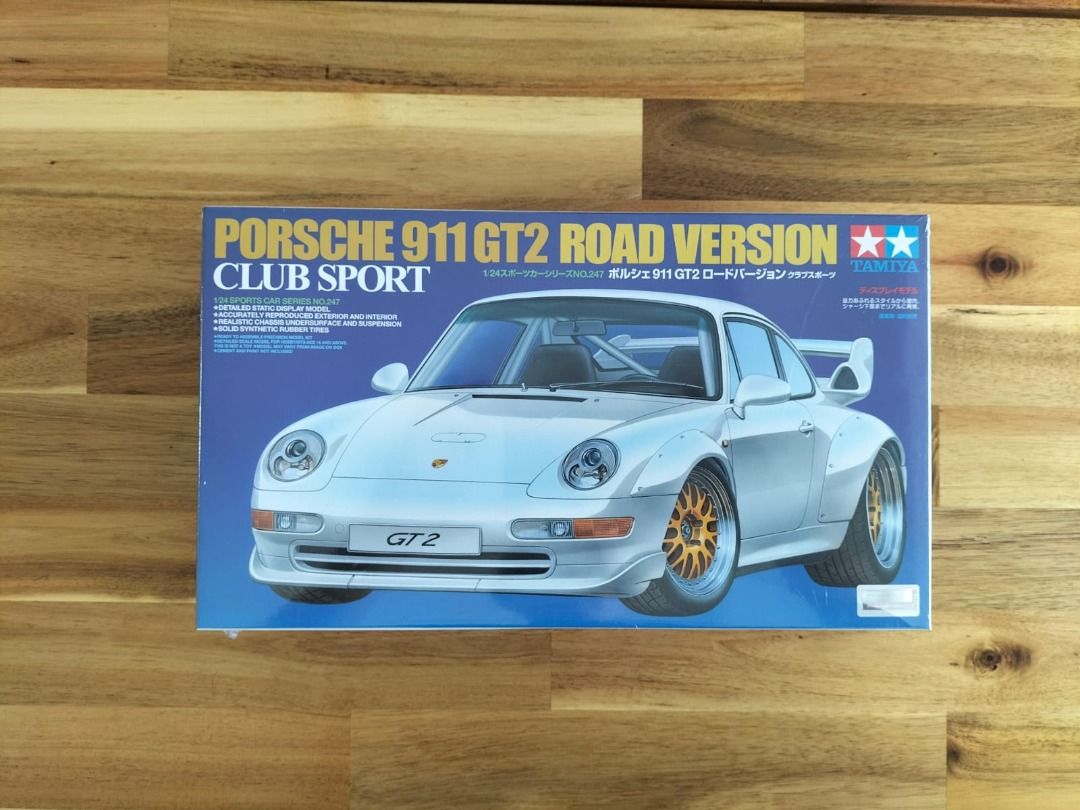 1/24 Porsche 911 CT2 Road Version Club Sport (24247), Hobbies
