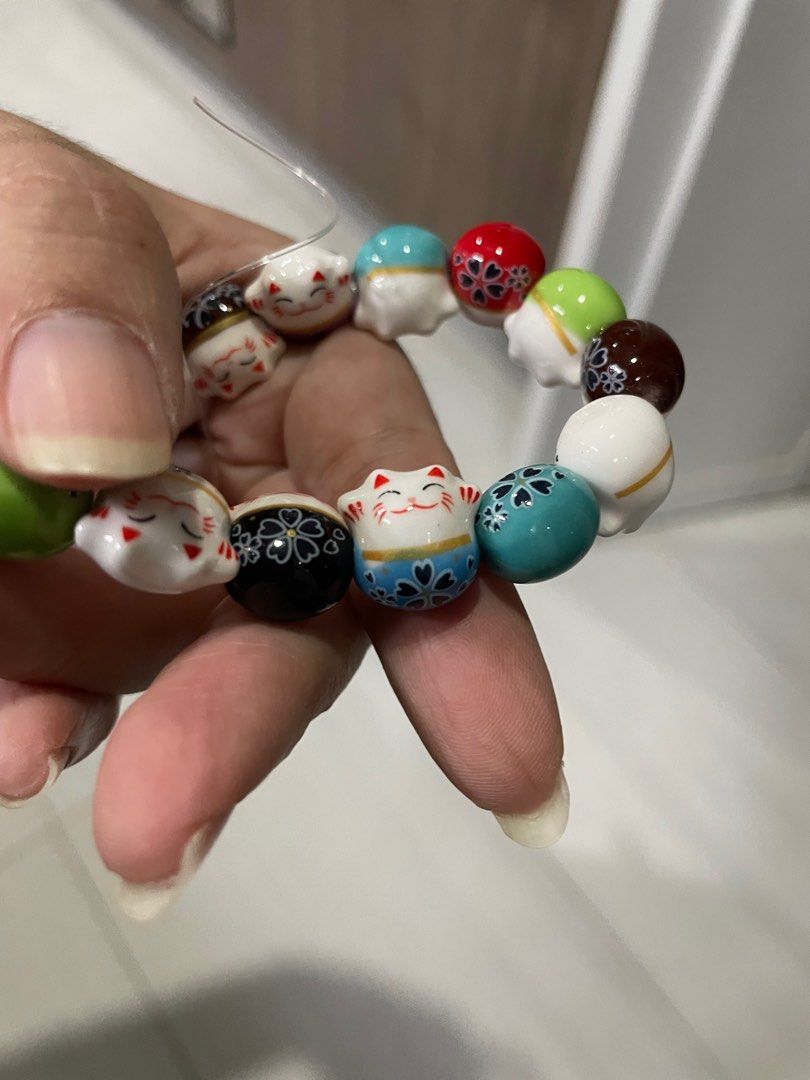 Cat beads store