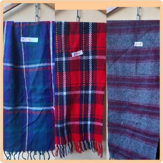 3 Checkered wool scarf shawl