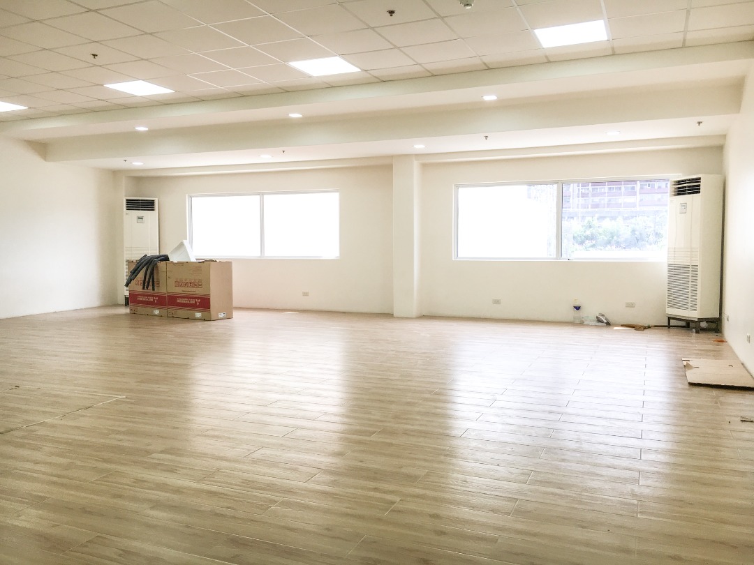 (Category: ) located in . Submitted by mchua.listings (Listing ID 1282095309, Image 1). Description: .