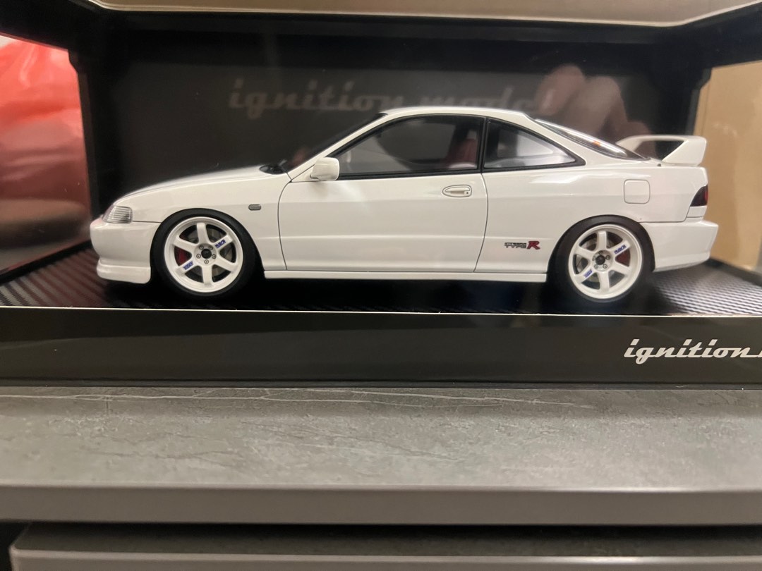 全新未拆] IG3053- 1/18 Ignition Model Honda INTEGRA (DC2) TYPE R 
