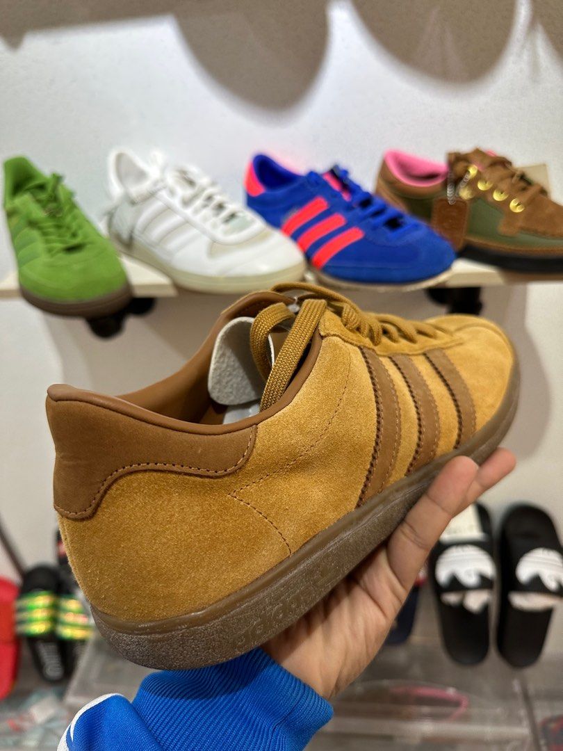 Adidas Hawaii